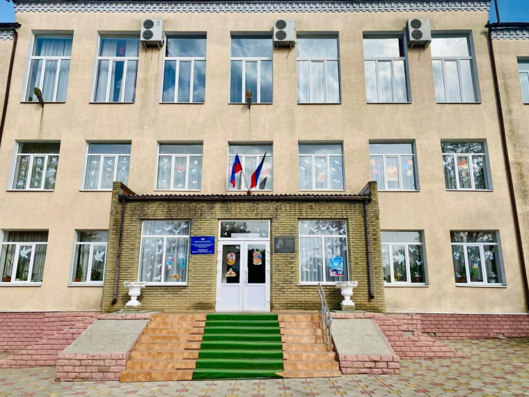 УВАЖАЕМЫЕ ГОСТИ КАДЕТСКОЙ ШКОЛЫ-ИНТЕРНАТА.